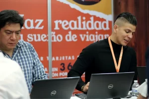 Estudia y trabaja en el extranjero Expo Mundo Joven Fest exposmexico.com